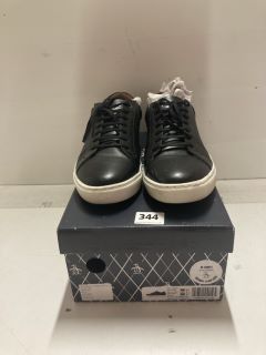 PAIR OF PENGUIN PAXTON TRAINERS IN BLACK/WHITE - SIZE UK 8