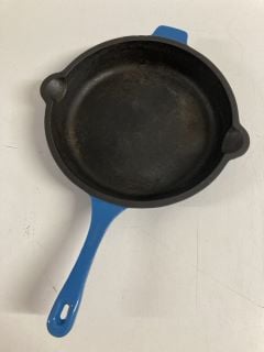 BERGHOFF 25.4CM CAST IRON ROUND FRYING PAN IN BLUE