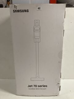 SAMSUNG JET 70 SERIES CORDLESS STICK VACUUM CLEANER - RRP £195