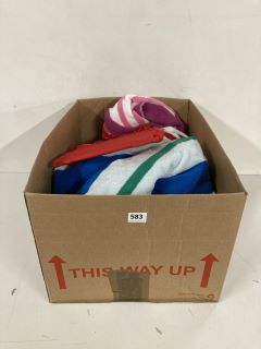 BOX OF ASSORTED TOWELS