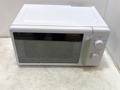 2 X COMFEE MICROWAVE OVENS - MODEL NO.: CMO-MP012ND(GN) / CM-M202RAF(CM)