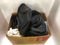 BOX OF ASSORTED ITEMS TO INCLUDE GUITAR BAG IN BLACK