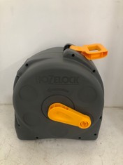 HOZELOCK WALL MOUNTED AUTO-REEL