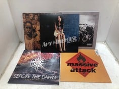 5 X ASSORTED VINYL RECORDS TO INCLUDE AMY WINEHOUSE ' BACK TO BLACK ' VINYL