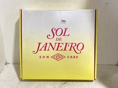 SOL DE JANEIRO GLOWING HYDRATION MEETS SUN PROTECTION SPF 50 BODY SET & BAG