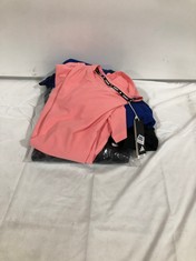 4 X ASSORTED CLOTHING TO INCLUDE ADIDAS RUNNING REFLECTIVE ELEMENT T-SHIRT PEACH SIZE LG