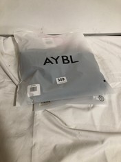 3 X ASSORTED AYBL CLOTHING TO INCLUDE BALANCE V3 SEAMLESS SHORTS BUBBLEGUM PINK SIZE SM