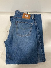 LEVIS 501 DENIM JEANS BLUE STONEWASH SIZE W34/L30