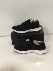 ALLBIRDS TREE DASHER TREAD LIGHTER TRAINERS BLACK/WHITE SIZE 12.5 RRP- £125