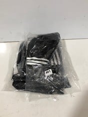 5 X ASSORTED ADIDAS KIDS CLOTHING TO INCLUDE TRACK SHORTS BLACK/WHITE SIZE 13-14YRS