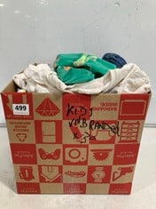 BOX OF ASSORTED KIDS CLOTHING TO INCLUDE NEXT DENIM CUFFED JEANS BLUE SIZE 9-12MTHS