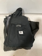 GORE LIGHTWEIGHT JACKET BLACK SIZE EU-SM TO INCLUDE FINISTERRE ZIPPED KNIT HOODIE DARK GREY SIZE XL