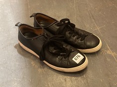 PAUL SMITH TRAINERS BLACK LEATHER SIZE 8