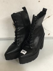 KILLSTAR SALEM CITY BOOTS BLACK SIZE 6