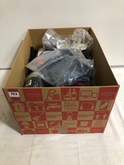 BOX OF ASSORTED ADULT CLOTHING TO INCLUDE WHYRED SKINNY FIT HIGH WAIST SLIM LEG DENIM JEANS DARK BLUE SIZE W25/L32