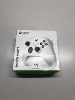 XBOX ONE ROBOT WHITE CONTROLLER