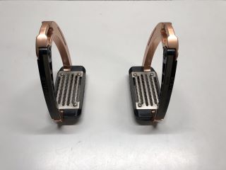 PAIR OF HORSE RIDING STIRRUPS