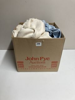 BOX OF ASSORTED MENS AND WOMENS CLOTHING