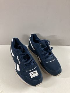 REEBOK TRAINERS SIZE 8