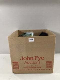 A BOX OF ASSORTED MENS AND WOMENS CLOTHING MAINLY UNSEALED