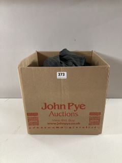 A BOX OF ASSORTED MENS AND WOMENS CLOTHING MAINLY UNSEALED