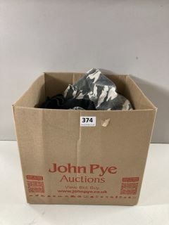 A BOX OF ASSORTED MENS AND WOMENS CLOTHING MAINLY UNSEALED