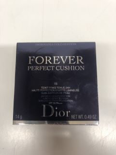 DIOR FOREVER PERFECT CUSHION 24 HOUR SKIN CARING FRESH FOUNDATION