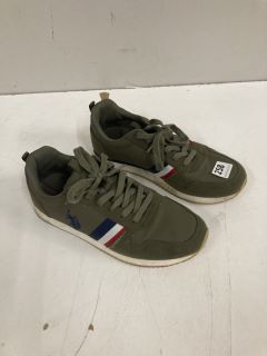 U.S. POLO ASSN. TRAINERS SIZE : 8.5