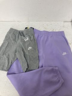 QTY OF NIKE CLOTHING INC BOTTOMS SIZE : L