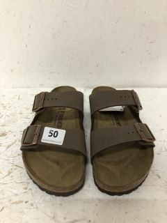 BIRKENSTOCK SANDALS SIZE : EU 40