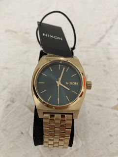 NIXON WOMENS WATCH