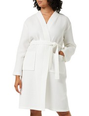 QTY OF ITEMS TO INCLUDE 15X ASSORTED CLOTHING TO INCLUDE IRIS & LILLY WOMEN'S SHORT COTTON WAFFLE DRESSING GOWN, WHITE, 10, IRIS & LILLY WOMEN'S LONG SLEEVE FLANNEL NIGHTDRESS, DUSTY ROSE CHECKED, 16