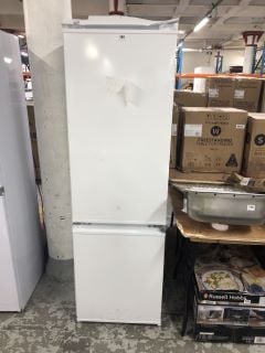 AEG INTEGRATED FRIDGE-FREEZER MODEL: OSC8N181ES