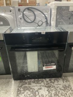 AEG BUILT-IN SINGLE OVEN MODEL: BEB335061B