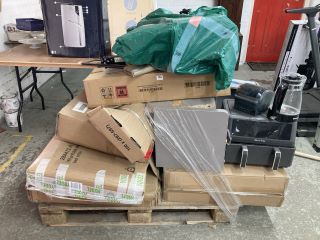 PALLET OF ITEMS INC SUS LA TABLE AIR FRYER