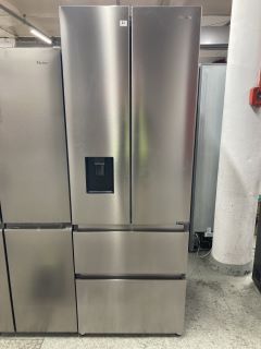 HISENSE AMERICAN STYLE FRIDGE FREEZER MODEL: RF632N4WIE RRP: £749