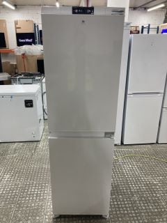 KENWOOD INTEGRATED FRIDGE FREEZER MODEL: KIFF5022 RRP: £389