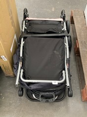 2 X ASSORTED PUSHCHAIRS TO INCLUDE DUPUE BLACK/GREY PUSHCHAIR