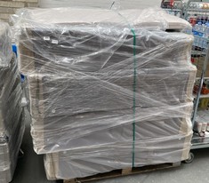 PALLET OF ASSORTED BED BASES / PARTS TO INCLUDE APPROX 135CM BED BASE IN MEDIUM GREY FABRIC (PART)