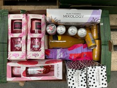 BOX OF ASSORTED GIFT SETS/ PRE MIXED DRINKS TO INCLUDE RUM THEMED MIXOLOGY GIFT SET