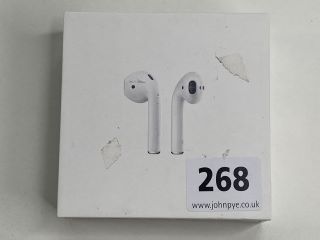 APPLE AIRPODS EARPODS IN WHITE. (WITH BOX(NO CHARGER))  [JPTN40974]