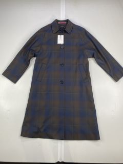 PAUL SMITH WOMEN'S COAT. SIZE: 42, MADE FROM: 100% RECYCLED POLYESTER. RRP: £550