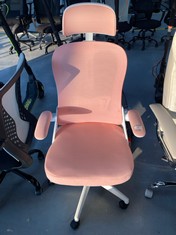 ERGONOMIC CHAIR SONGMICS PINK COLOUR .