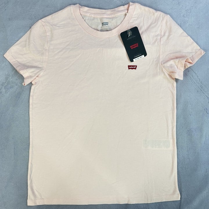 LEVI'S T-Shirt With Tags - Size XS  (MPSS03115115) (VAT ONLY PAYABLE ON BUYERS PREMIUM)