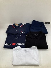 5 X JACK&JONES GARMENTS VARIOUS SIZES AND MODELS INCLUDING NAVY BLUE T-SHIRT SIZE S - LOCATION 18A.