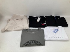 5 X JACK&JONES GARMENTS VARIOUS SIZES AND MODELS INCLUDING BLACK T-SHIRT L - LOCATION 6A.