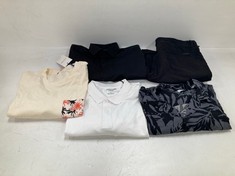 5 X GARMENTS VARIOUS SIZES AND MODELS INCLUDING WHITE POLO SHIRT SIZE L - LOCATION 6A.