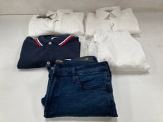 5 X JACK & JONES CLOTHING VARIOUS SIZES AND STYLES INCLUDING WHITE SHIRT SIZE - M LOCATION 3A.