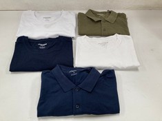 5 X JACK & JONES CLOTHING VARIOUS SIZES AND STYLES INCLUDING GREEN POLO SHIRT SIZE - M LOCATION 7A.