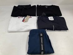 5 X BRANDED CLOTHING ITEMS VARIOUS SIZES AND MODELS INCLUDING BLUE ARMANI T-SHIRT SIZE - XXL LOCATION 31A.